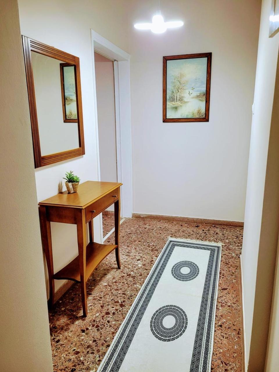 Quiet Onebedroom Apartment Athens